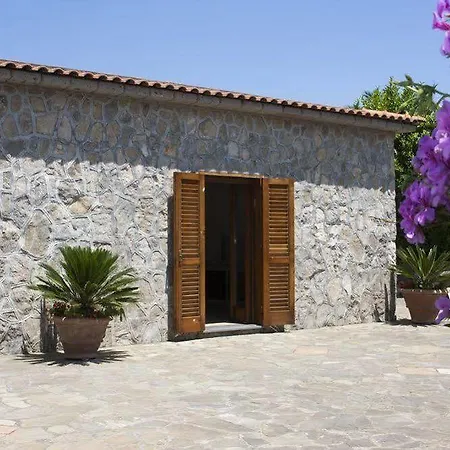 La Pietra Villa